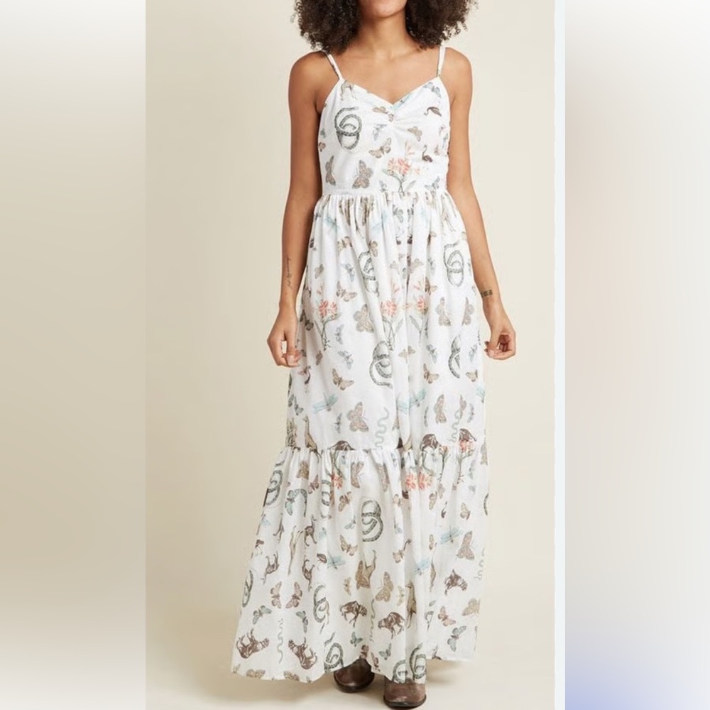 Modcloth White Floral Maxi Dress